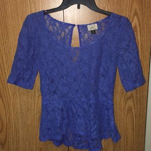 NWOT Lace Peplum Quarter Sleeve Top